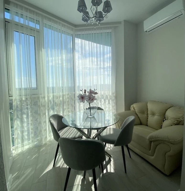 Квартира 2-кімн. продаж Одеса, Киевский – 15 м²