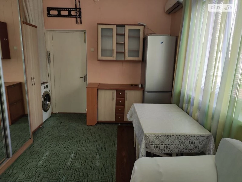 Квартира 1-кімн. оренда Київ – 18.6 м², Київ — 3/5
