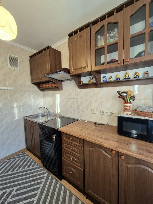 Квартира 1-кімн. оренда Київ, Голосеевский – 18 м²