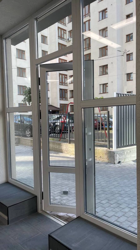 Комерційна нерухомість – 32 м², Хмельницкий — 6/15