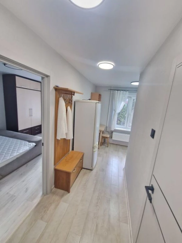 Квартира 1-кімн. продаж Київ, Святошинский – 29 м²