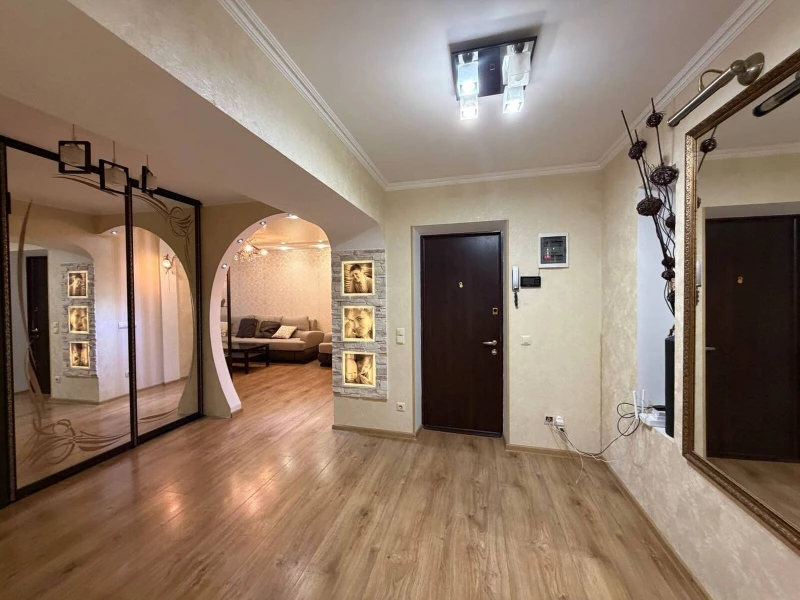Квартира 4-кімн. продаж Хмельницький – 110 м², Хмельницький — 5/7