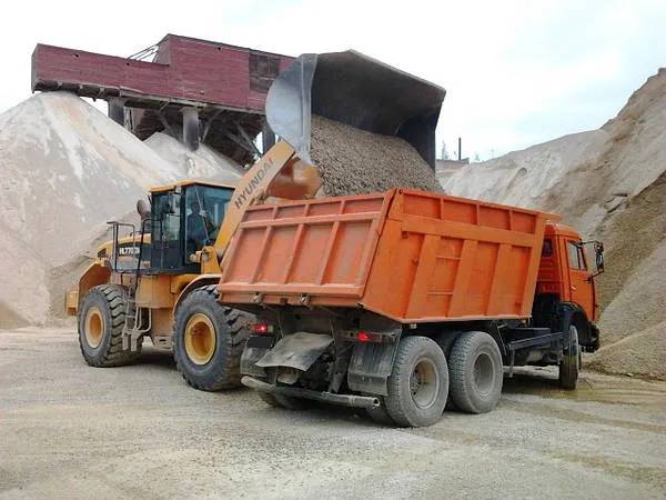 Чорнозем, Добрива, Пісок, Щебінь, Відсів, Підсипка з доставкою самоскидом