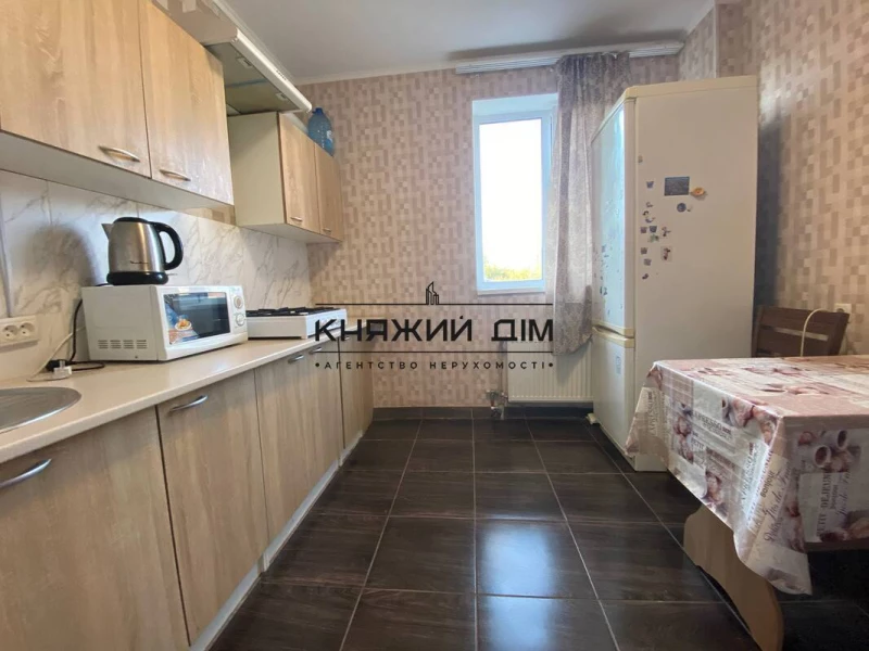 Квартира 2-кімн. оренда Київ, Солом'янський р-н – 70 м², Киев — 7/14