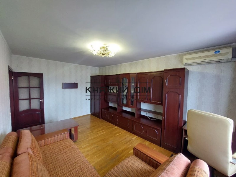 Квартира 2-кімн. оренда Київ, Дарницький р-н – 34 м², Киев — 8/15