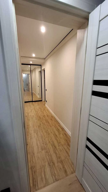 Квартира 1-кімн. оренда Київ, Святошинский – 15.3 м², Киев — 6/13