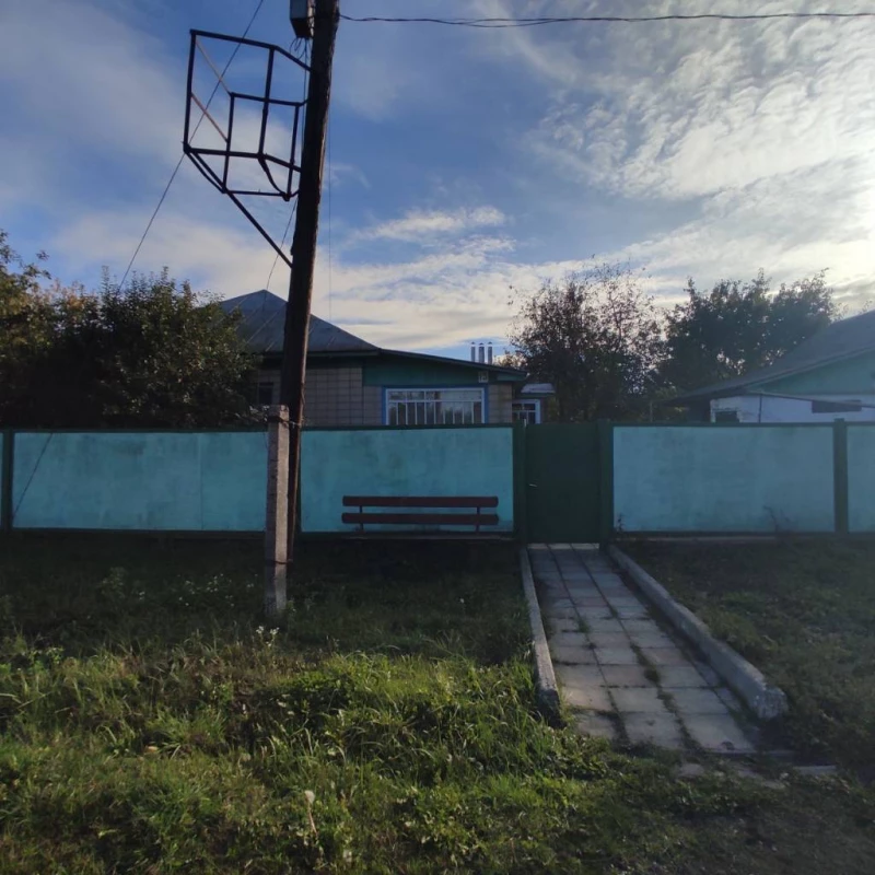 Продається будинок, Мена — 2/10