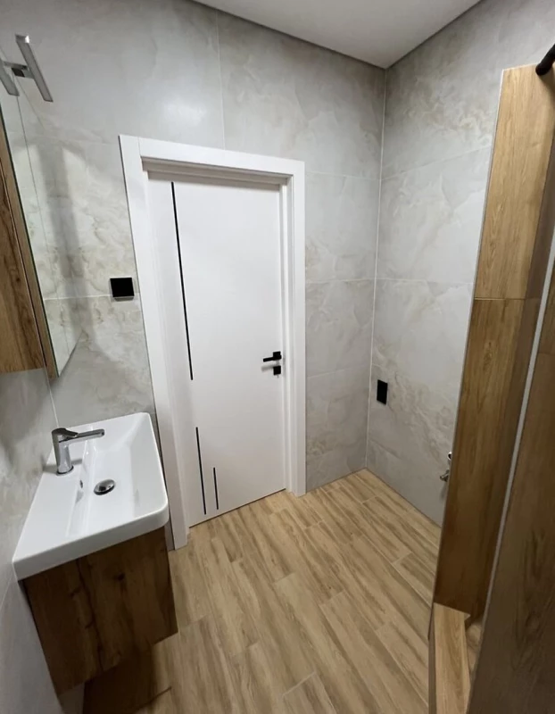 Квартира 1-кімн. продаж Кременець – 37.6 м², Кременец — 13/15