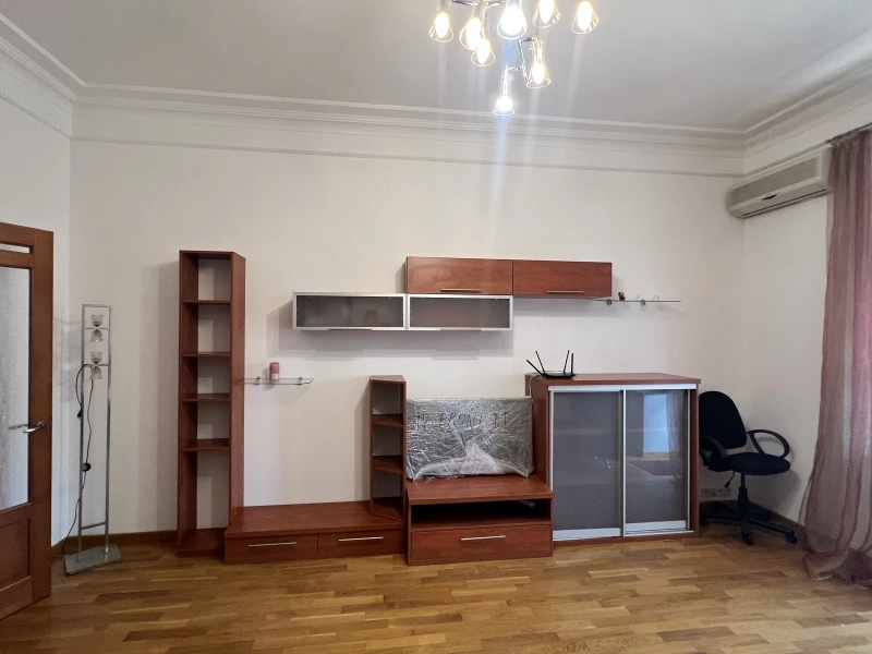 Квартира 3-кімн. оренда Київ, Печерский – 60 м², Киев — 3/9