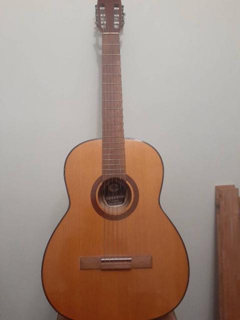 Продам гітару чешського виробництва Cremona