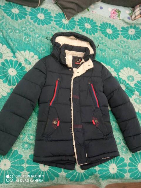 Зимова куртка на хлопчика 10-11 років