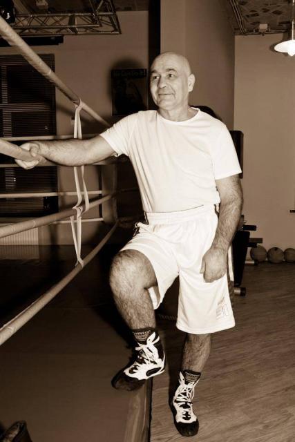 Тренировка по боксу.В группе и индивидуально.