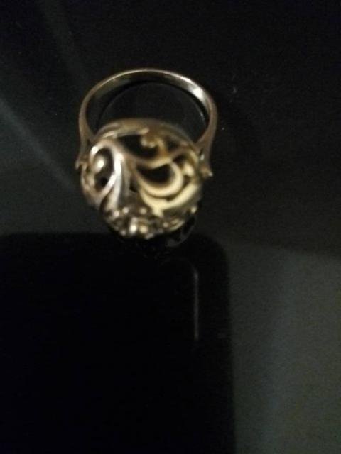 Золотой перстень формы Ажурная розочка