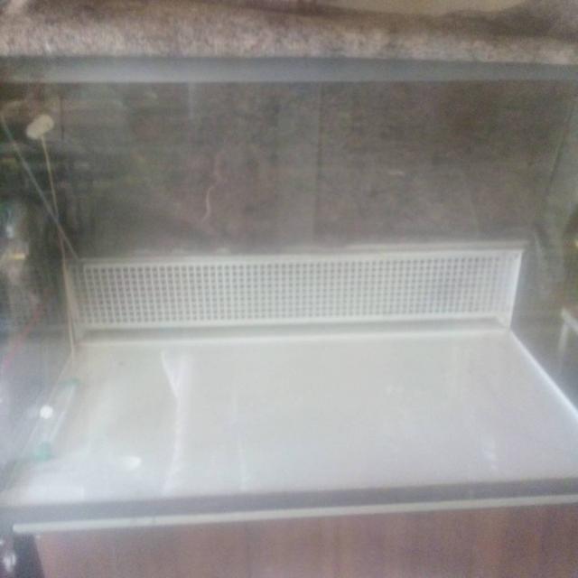 Продам холодильник - витрина