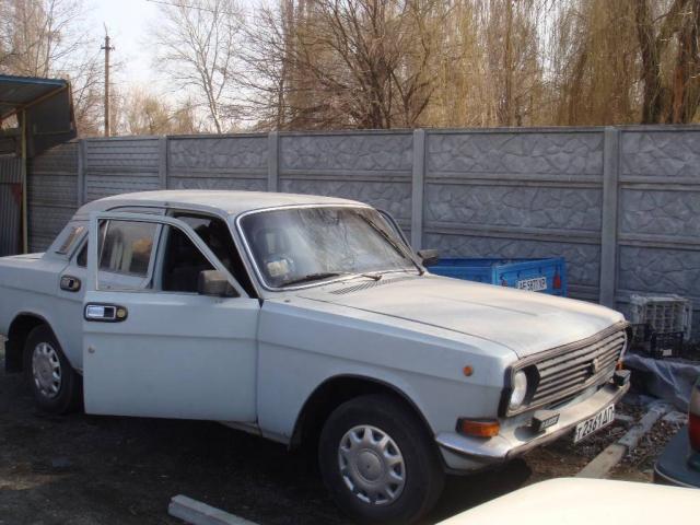 Продам авто ГАЗ 2410 Волга-1986г. капремрнт полный. бензин