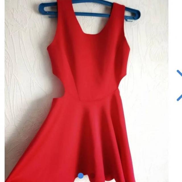 Продам нову  червону сукню розмір m
