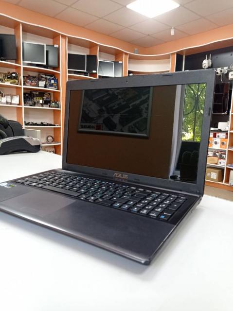 Ноутбук Asus x55 v