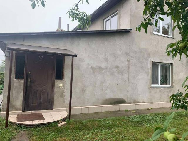 Продам будинок у селі Гладківщина Золотіського р-ну Черкаської області