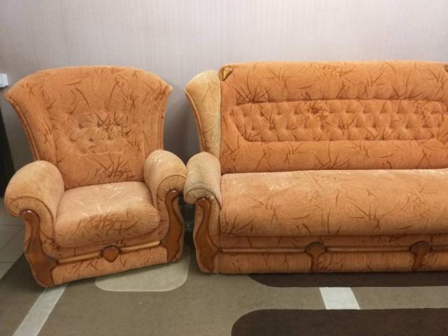 Пррдам диван і два кресла