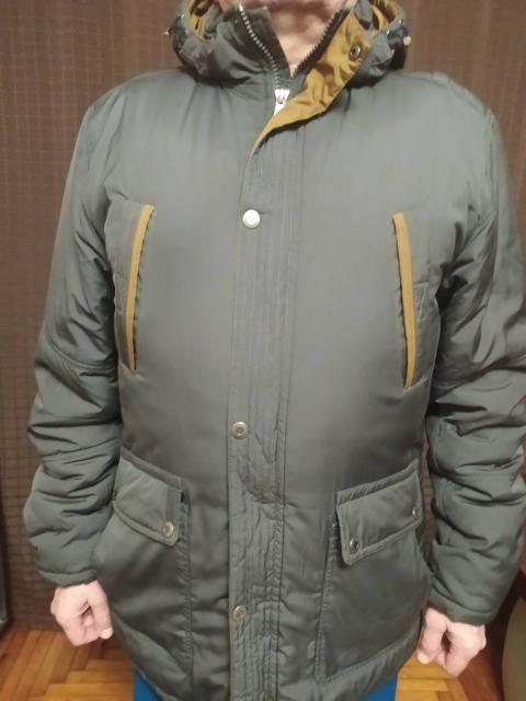 Продам мужскую куртку размер 56, на 54,  в отличном состоянии , б/у , носил только два раза , маловата