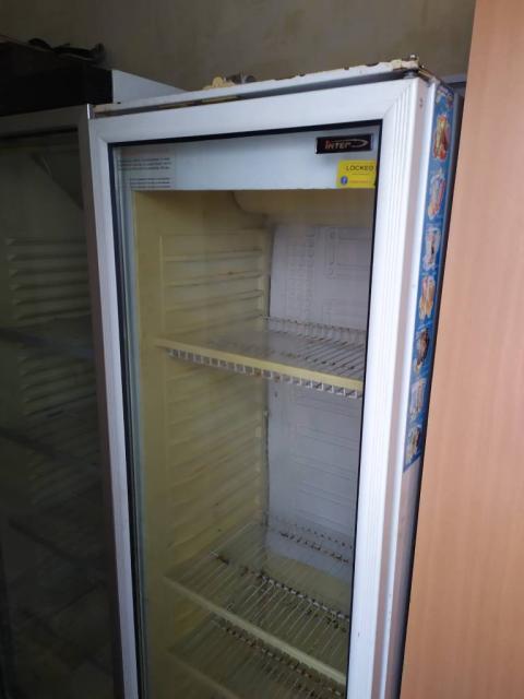 Холодильники для магазинов