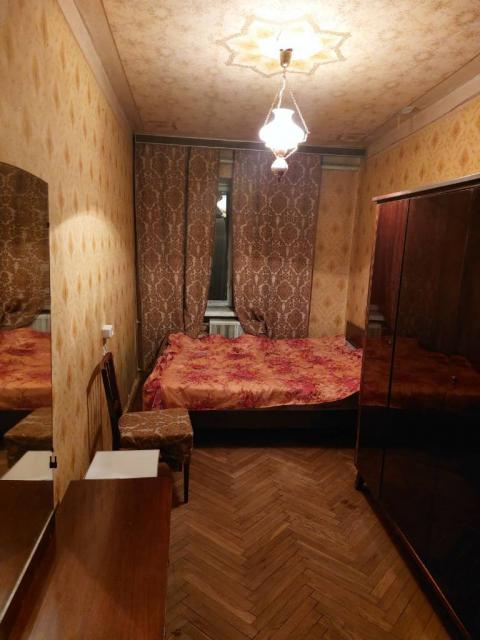 Сдам 2-х комнатную квартиру в Голосеевском р-не.