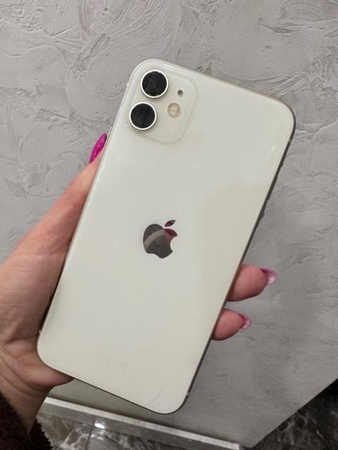 IPhone 11, 64 G, белый