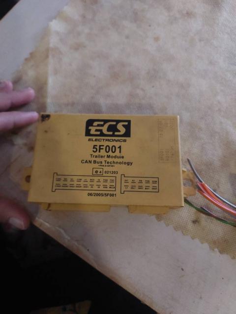 ECS ELECTRONICS 5F001