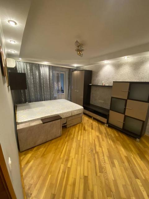 Здам2-кімнатну квартиру    в Києві