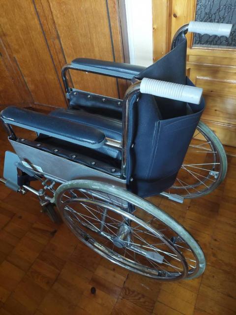 Інвалідний візок/інвалідна коляска для дорослих