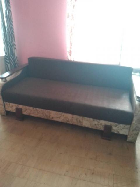 Продам диван б/к коричневого кольору