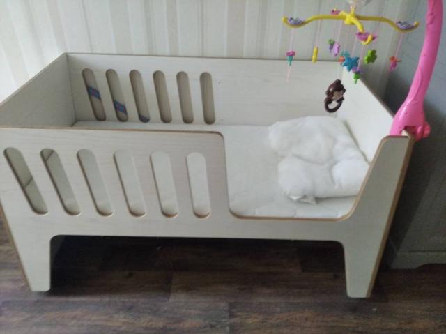 Детская кроватка-качалка для одного или для двойни, фирма Канон. бу