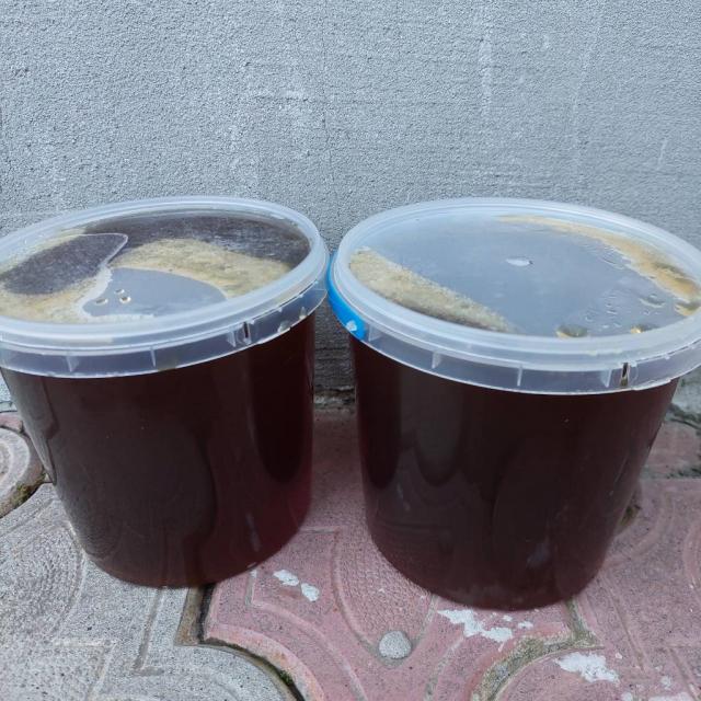 Продам свіжовикачаний гречаний мед
