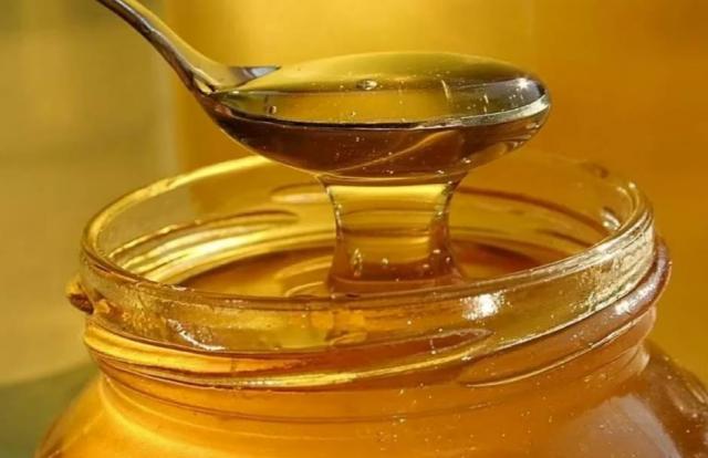 Продаж свіжоскачаного меду з домашньої пасіки 🍯🐝