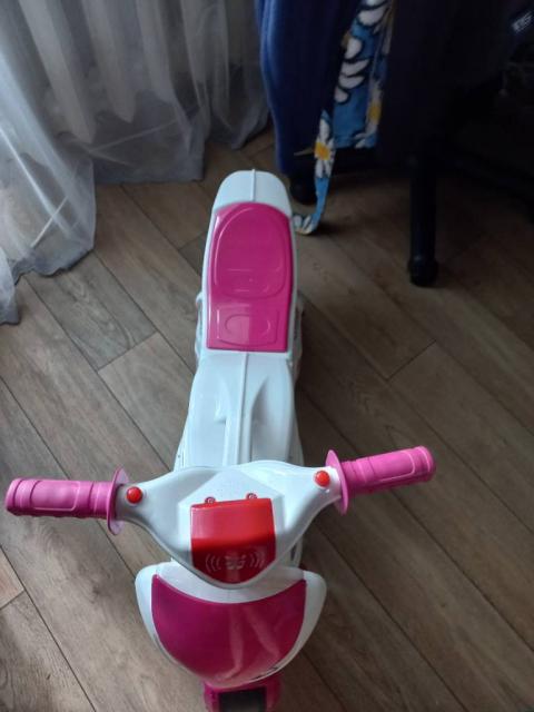 Продам дитячий мотоцикл для дівчинки