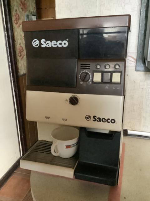 Продаю кофемашину Saeco
