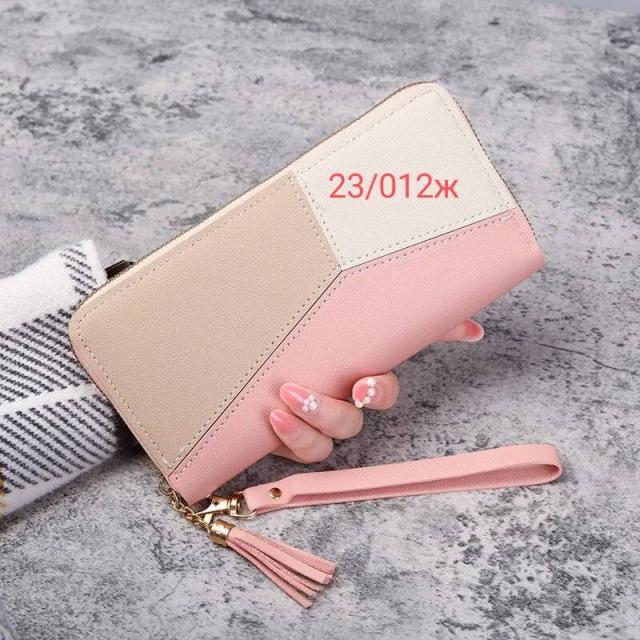 Жіночий гаманець портмоне шкіряний розовий