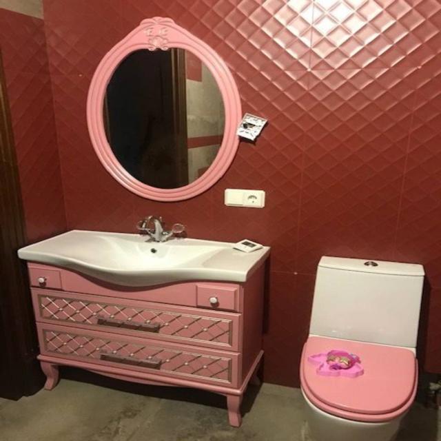 Комплект меблів для ванної кімнати Тереза
