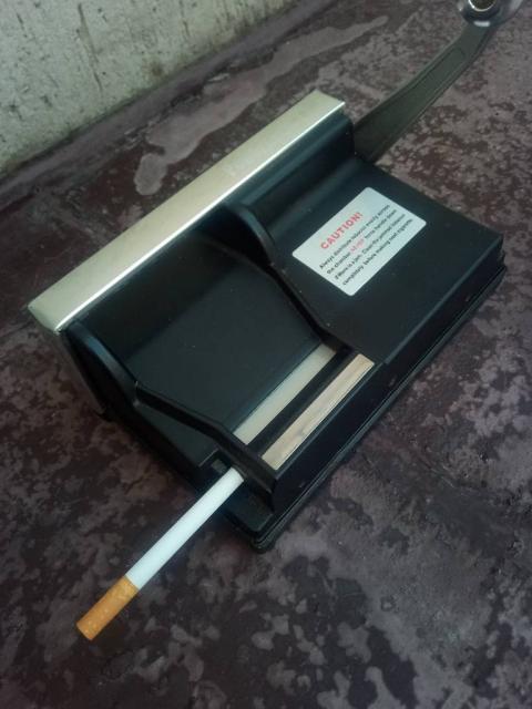Машинка для набивки табака