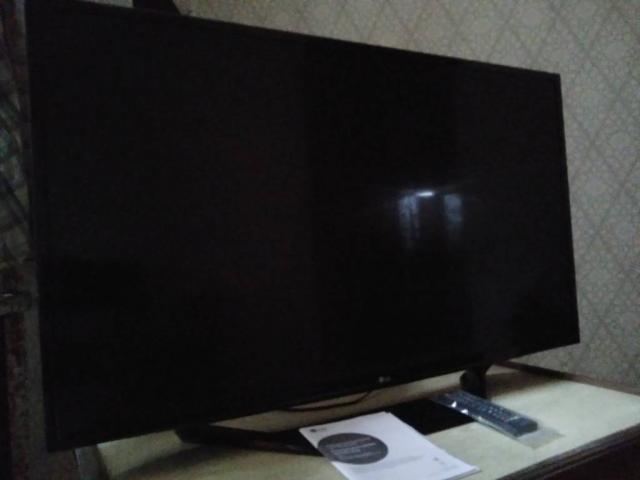 Телевизор LG43LH590V SMART