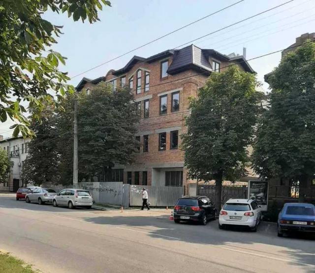 продаж офісна будівля Кропивницький, Подільський, 2720000 $