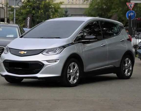 продаж Chevrolet Bolt, 18150 $