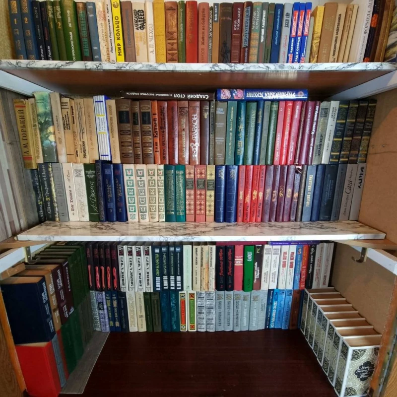Книги поштучно (назви та ціни в описі)
