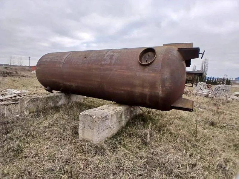 Арочні скати 1140/700-533 для газ 66 зіл 131  157 1140х700R25, Миропіль — 2/3