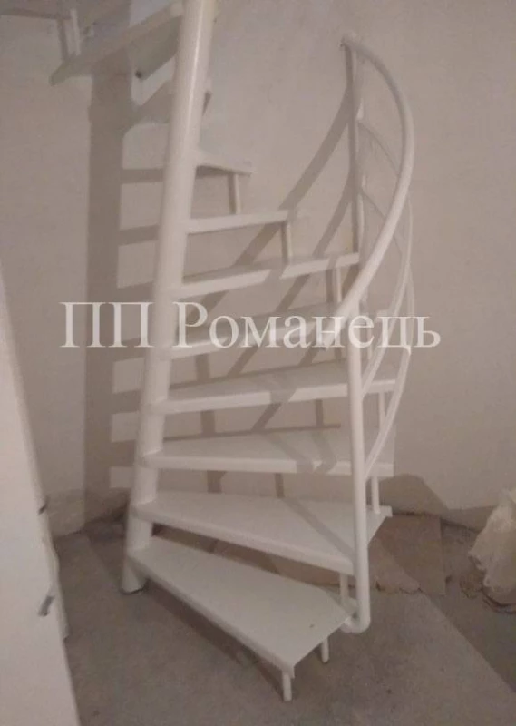 Виготовлення гвинтових сходів з нахиленою віссю у Львові, Львів — 4/4