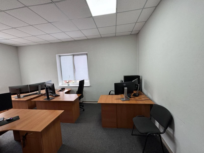 Комерційна нерухомість – 80 м², Тернополь — 11/15