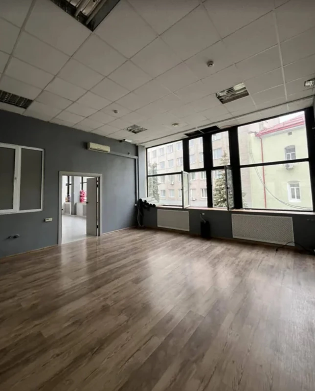 Комерційна нерухомість – 108 м², Тернополь — 4/9