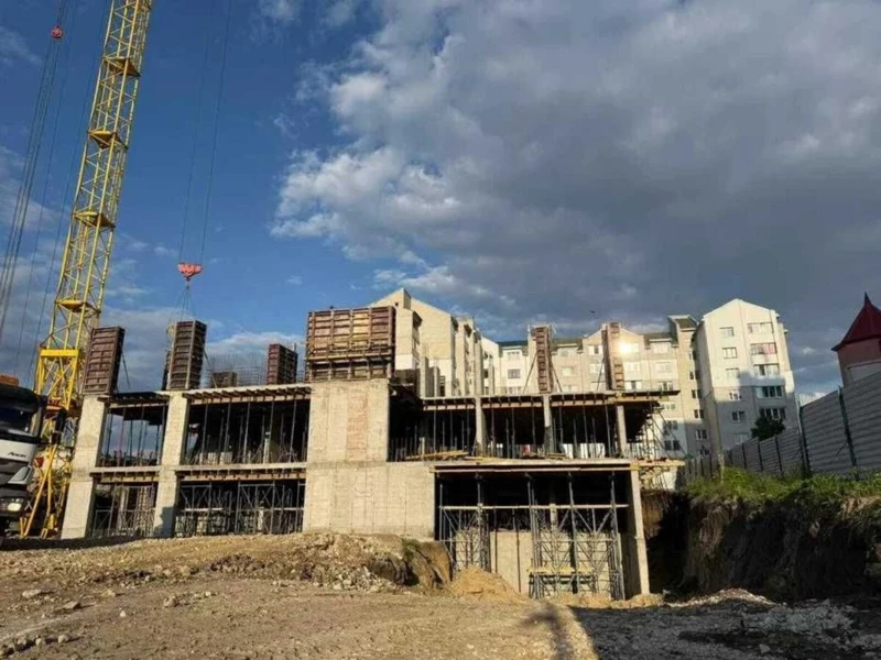 Комерційна нерухомість – 120 м², Тернополь — 4/5
