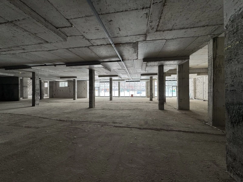 Комерційна нерухомість – 1007.1 м², Кременец — 9/15