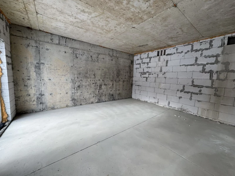 Комерційна нерухомість – 65.8 м², Кременец — 2/11